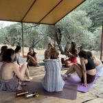 SİNEM MENGİ İLE TANRIÇALAR YOGA MANTRA MÜZİK KAMPI
