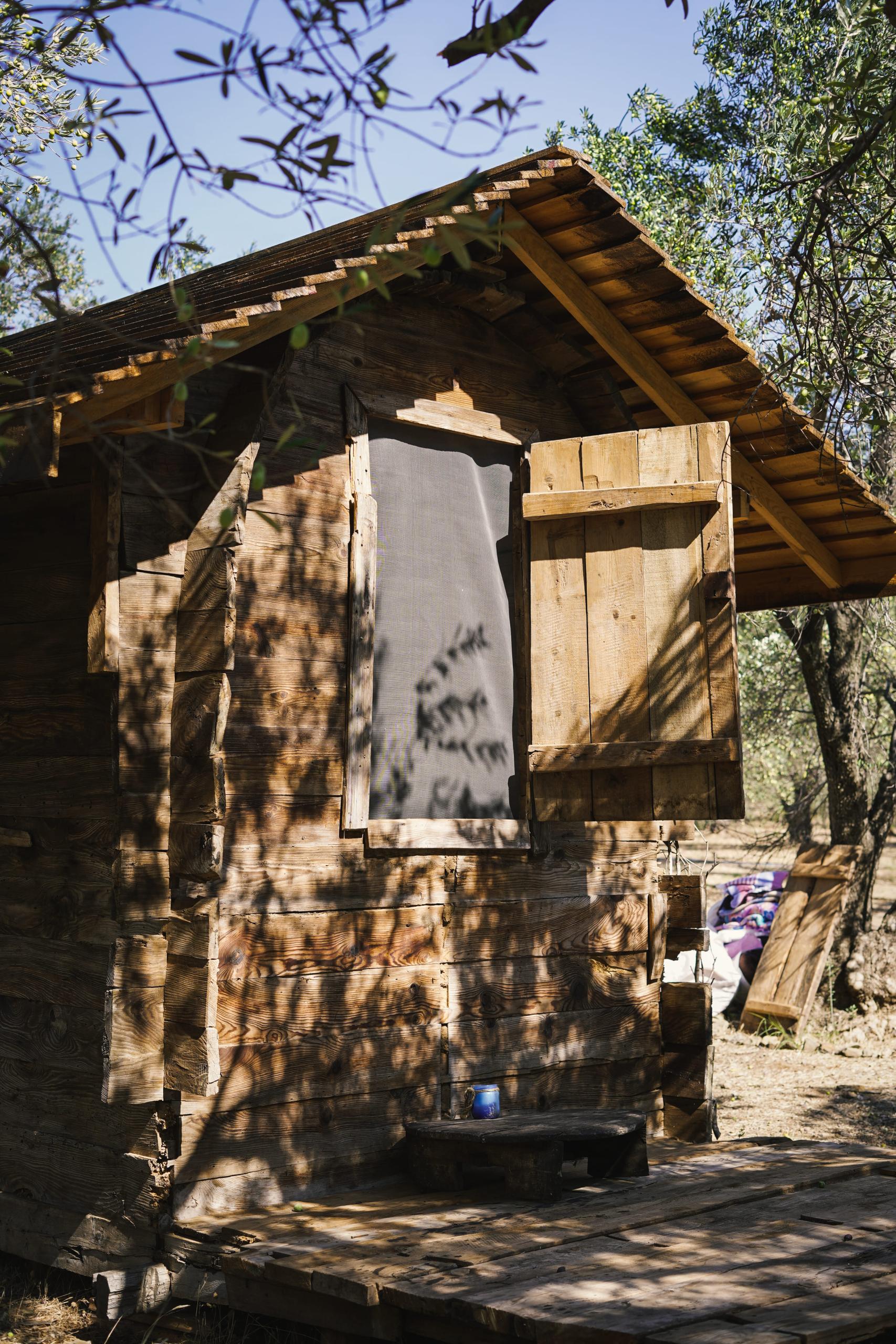 ateş su konaklamaLLUM-07