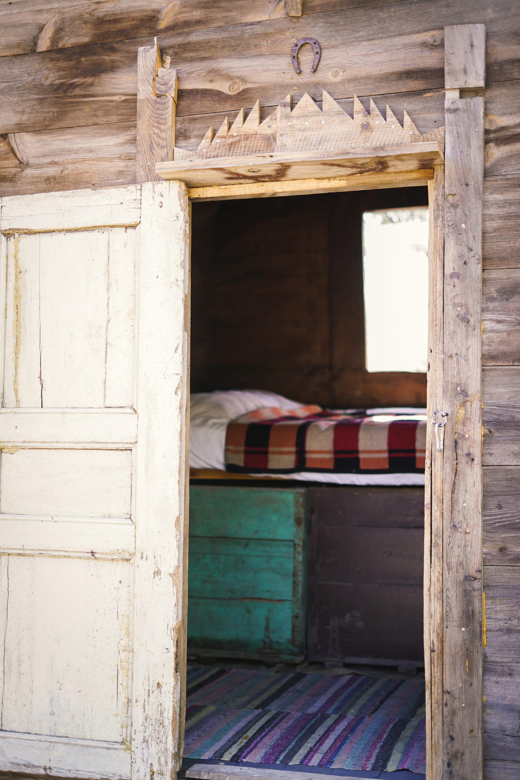 ateş su konaklamaLLUM-35